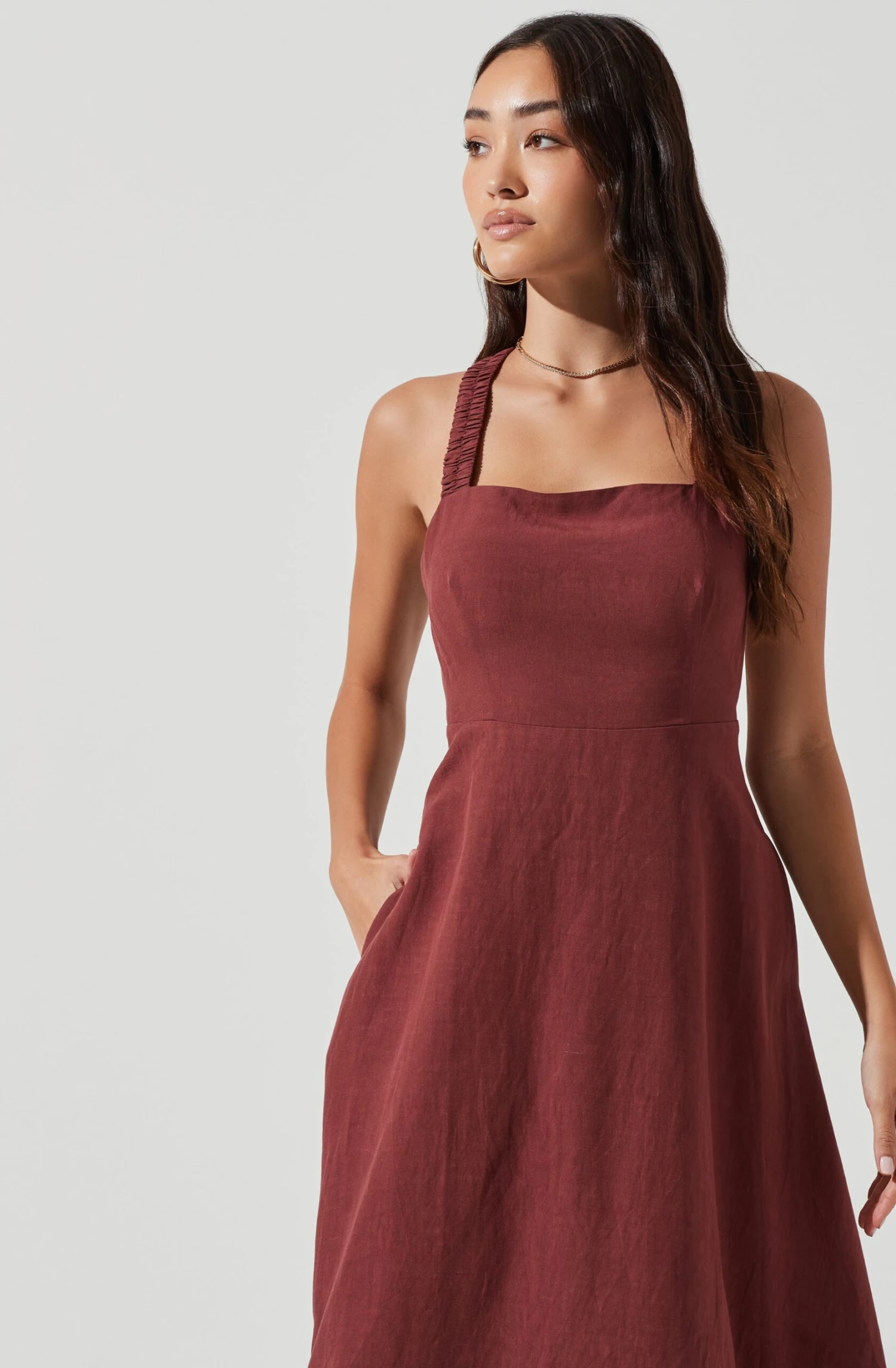 Valenz Square Neck Open Back Midi Dress 3 Valenz Square Neck Open Back Midi Dress - Image 3