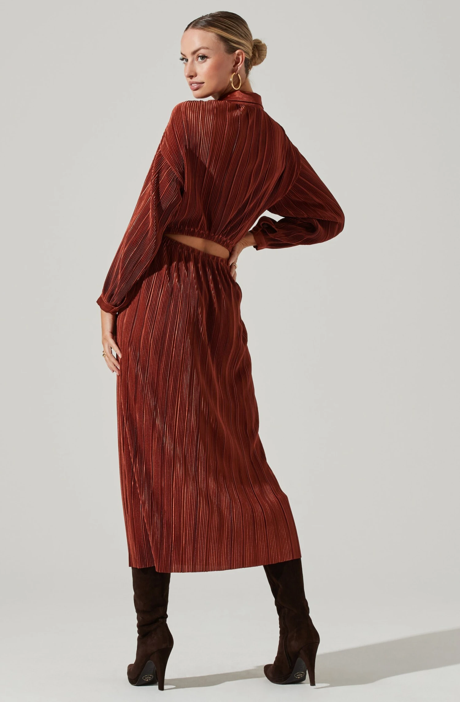 Ferran Plisse Cutout Button Down Long Sleeve Midi Dress 6 Ferran Plisse Cutout Button Down Long Sleeve Midi Dress - Image 6