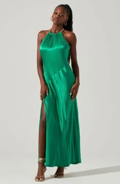 Kazia Satin Halter Chain Maxi Dress -Sundress Haven ACDR101567R EMERALD 1