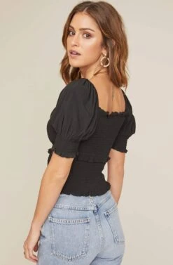 Glenna Smocked Top 21 Glenna Smocked Top -Sundress Haven ACT15411 BLACK 4A