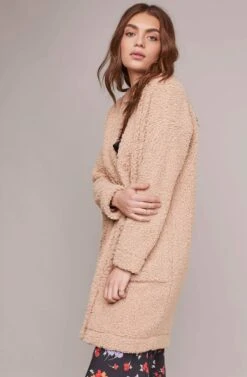 Fauna Coat (Sold Out) -Sundress Haven ACT15455 CAFE AU LAIT 2A 81bfb903 40a0 45ce ac83 cb3170af1664