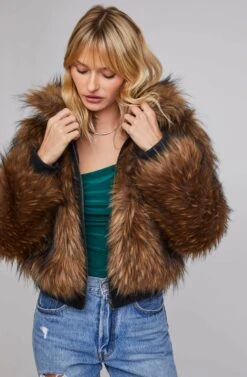 Jiselle Faux Fur Jacket -Sundress Haven ACT15607 FOXY BROWN 3