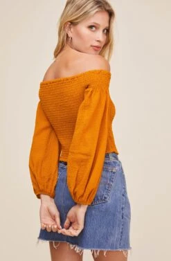 Hamptons Off Shoulder Top -Sundress Haven ACT16040 CIDER 4