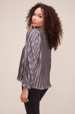 Holly Pleated Top 17 Holly Pleated Top -Sundress Haven ACT16226 STEEL 5