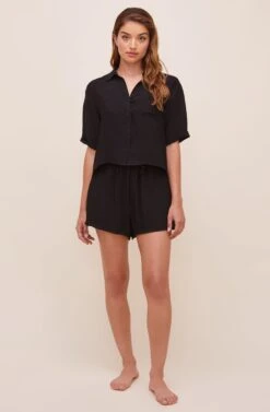 Chrysanthe Short Sleeve Button Up Top 22 Chrysanthe Short Sleeve Button Up Top -Sundress Haven ACT16584 BLACK 1