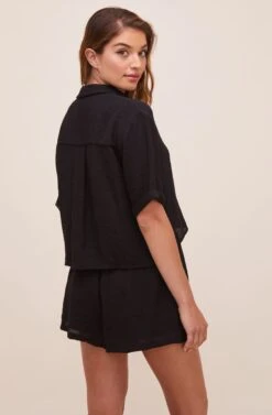 Chrysanthe Short Sleeve Button Up Top 21 Chrysanthe Short Sleeve Button Up Top -Sundress Haven ACT16584 BLACK 6