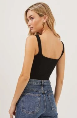 Milano Sweater Sweetheart Crop Tank -Sundress Haven ACT16709 BLACK 6