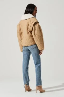 Nadine Quilted Faux Shearling Jacket -Sundress Haven ACT17275 KHAKI 0185 91274b9f 058f 479a 9d44 8bc461fe17d1