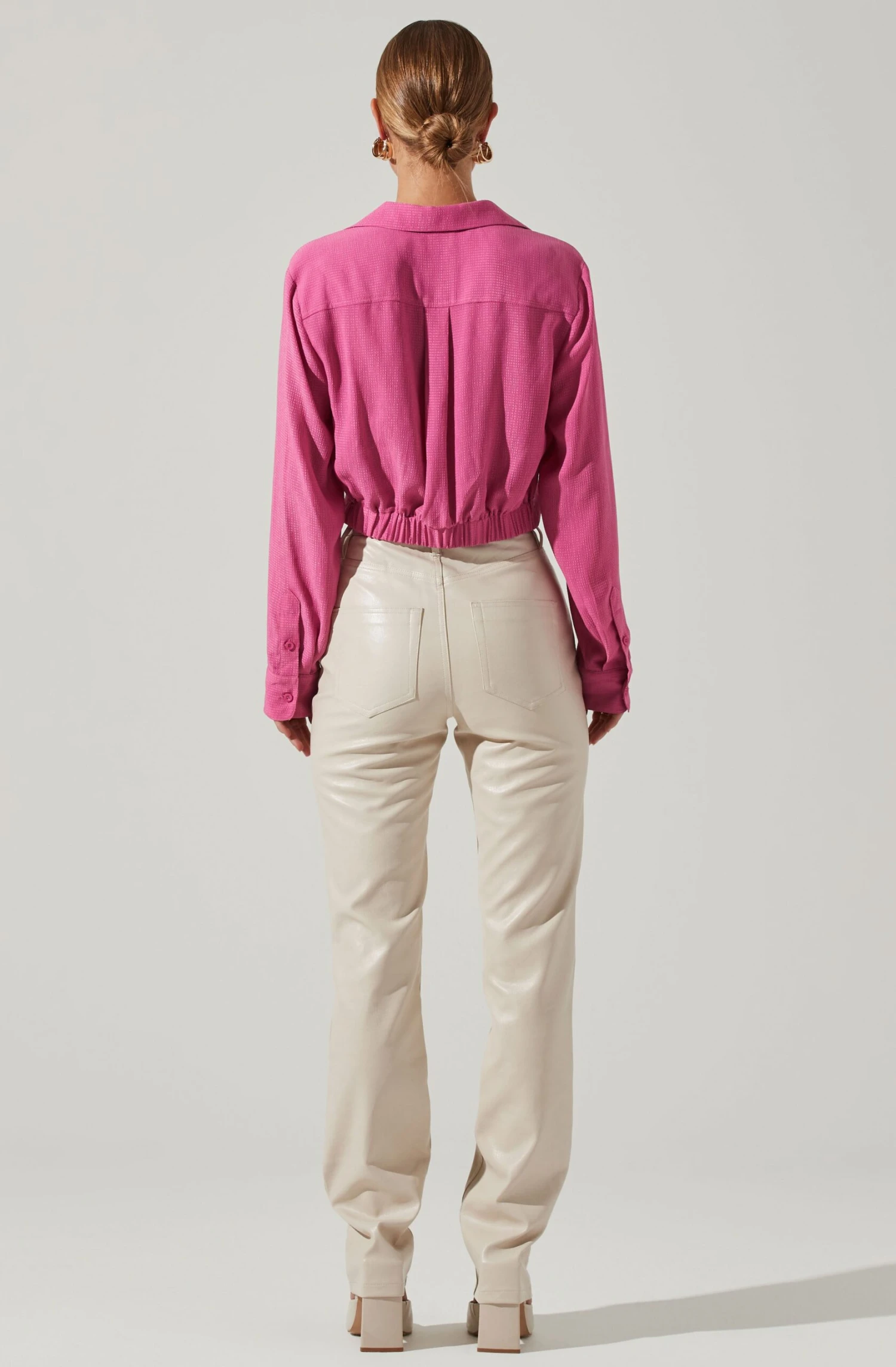 Camden Cropped Button Down Collared Top 3 Camden Cropped Button Down Collared Top - Image 3