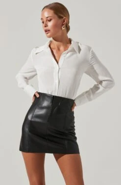 Romilda Tie Back Collared Top -Sundress Haven ACT17614 OFFWHITE 3