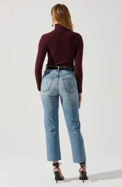 Izabella Turtleneck Cutout Sweater -Sundress Haven ACT17888 WINE 5