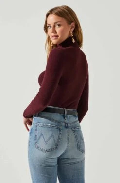 Izabella Turtleneck Cutout Sweater -Sundress Haven ACT17888 WINE 6