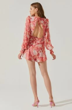 Long Sleeve Back Tie Floral Romper 17 Long Sleeve Back Tie Floral Romper -Sundress Haven AP7263 CORALREDFLORAL 5