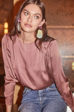 Crawford Satin Long Sleeve Top -Sundress Haven ASTR FALL21 PT2 34359 edited