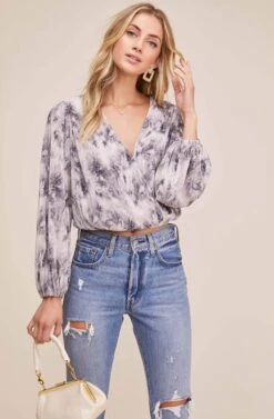 Pleated Surplice Long Sleeve Top 12 Pleated Surplice Long Sleeve Top -Sundress Haven AT15081B NEUTRAL TIE DYE 2