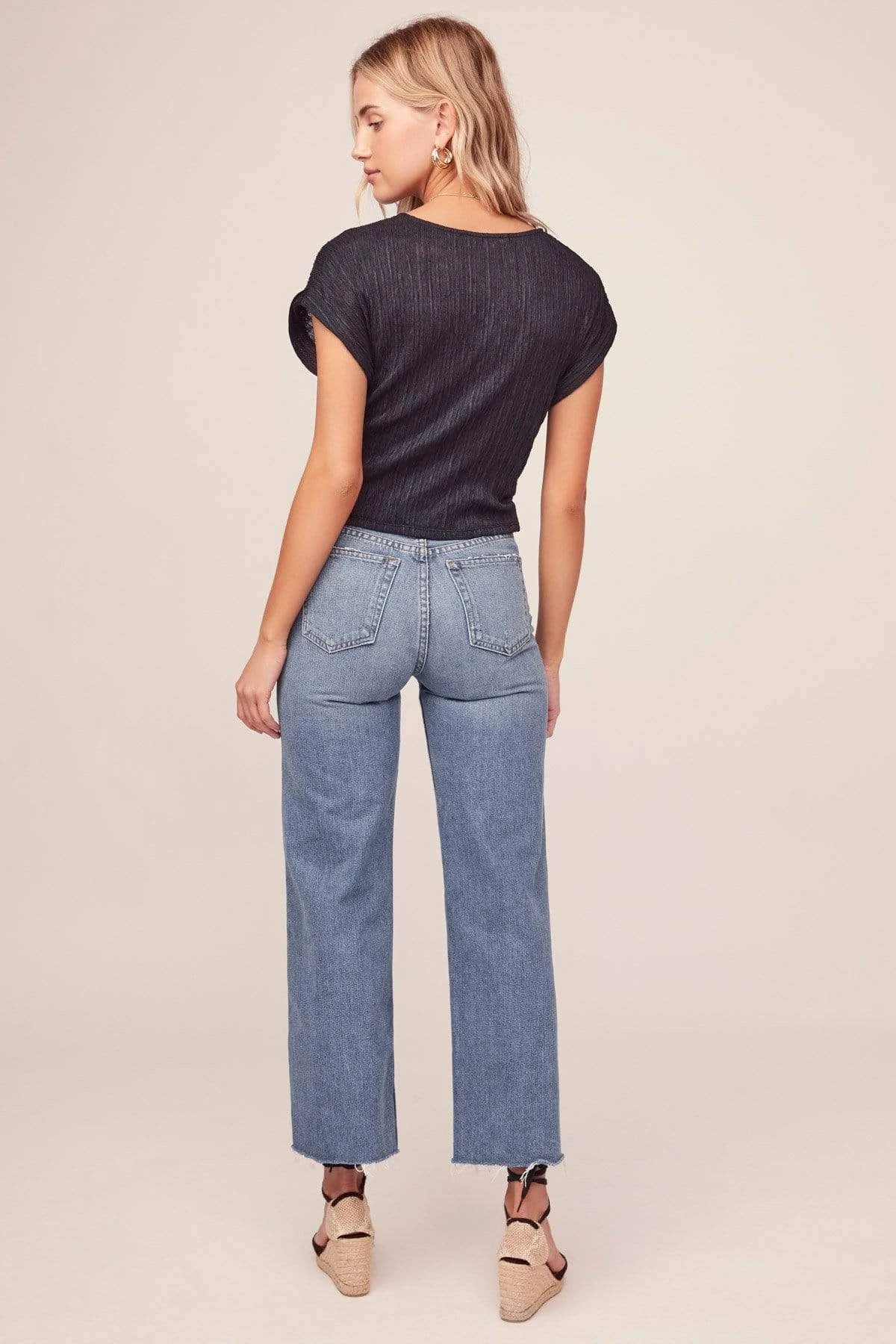 Plisse Button Top 4 Plisse Button Top - Image 4