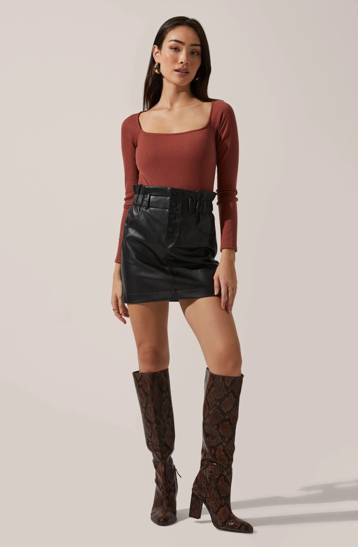 Square Neck Long Sleeve Bodysuit 7 Square Neck Long Sleeve Bodysuit - Image 7