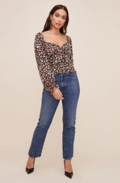 Ruffle Sweetheart Neck Top -Sundress Haven AT16325 003 BLACK RUSTMULTI 4