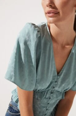 Short Sleeve Ruffle Hem Top -Sundress Haven AT16334 SAGE 991