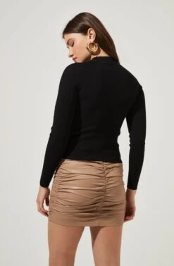 Cut Out Square-Neck Top -Sundress Haven AT16556 BLACK 4