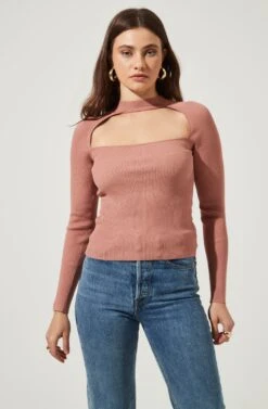 Cut Out Square-Neck Top -Sundress Haven AT16556 DARKBLUSH 3