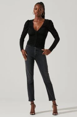 Ruched Front Long Sleeve Top -Sundress Haven AT16978B BLACK 3 3b032947 c945 4cf4 b8f3 17b717c7fee2