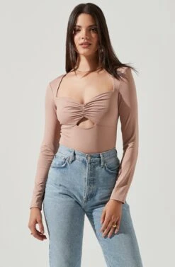 Ventura Sweetheart Cutout Bodysuit -Sundress Haven AT17004 PINKNUDE 2