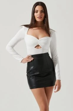 Ventura Sweetheart Cutout Bodysuit -Sundress Haven AT17004 WHITE 2