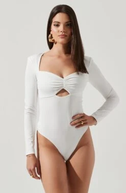 Ventura Sweetheart Cutout Bodysuit -Sundress Haven AT17004 WHITE 5