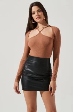 Vanowen Long Sleeve Halter Cutout Bodysuit
