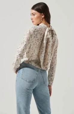 Long Sleeve Drape Tie Back Neck Back Top -Sundress Haven AT17208 OFFWHITESKETCH 13