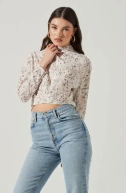 Long Sleeve Drape Tie Back Neck Back Top -Sundress Haven AT17208 OFFWHITESKETCH 2