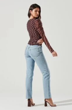 Demi Geometric Cutout Long Sleeve Top 9 Demi Geometric Cutout Long Sleeve Top -Sundress Haven AT17312 WINE PINKGEO 0925 7