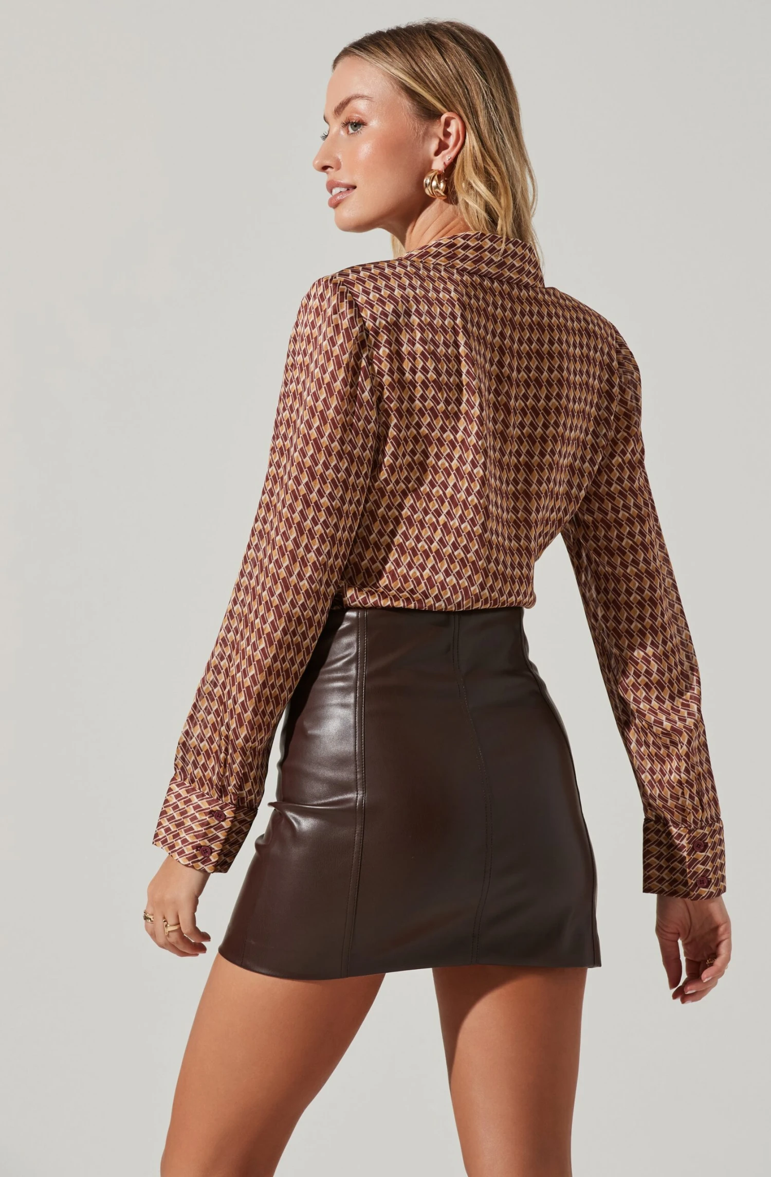 Ruched Button Up Top 5 Ruched Button Up Top - Image 5