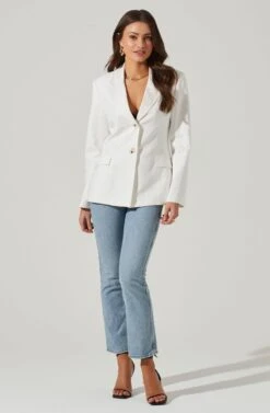 Fitted Buttoned Blazer -Sundress Haven AT17557 IVORY 1