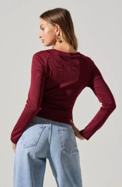 Surplice Long Sleeve Knit Top -Sundress Haven AT18009 WINE 6