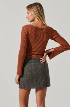 Long Sleeve Cropped Knit Top -Sundress Haven LT17120 FCI HAZELNUT 4