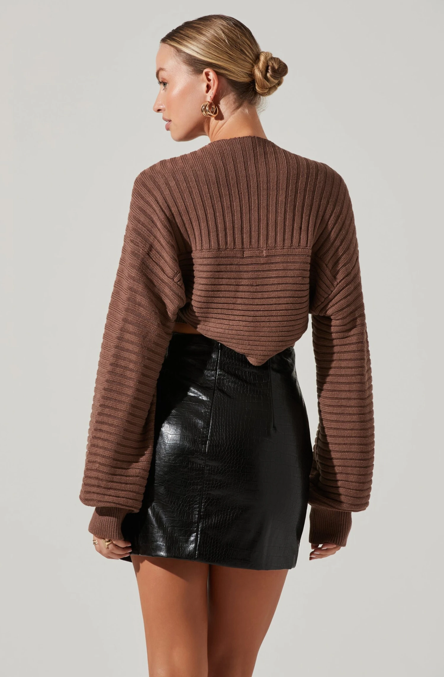 Spaghetti Crop Top With Shawl 6 Spaghetti Crop Top With Shawl - Image 6